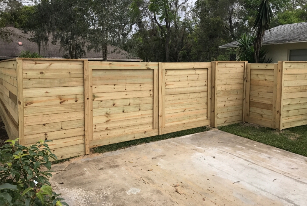 common fence installed in weston